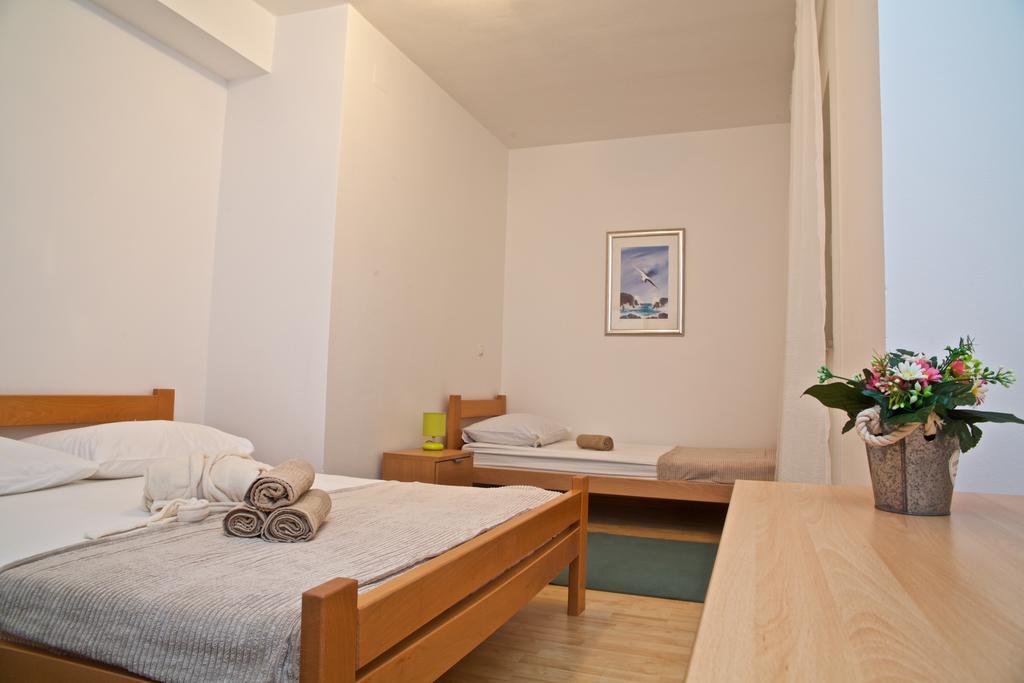 Antonija Apartments With Pool Biograd Na Moru Exterior foto