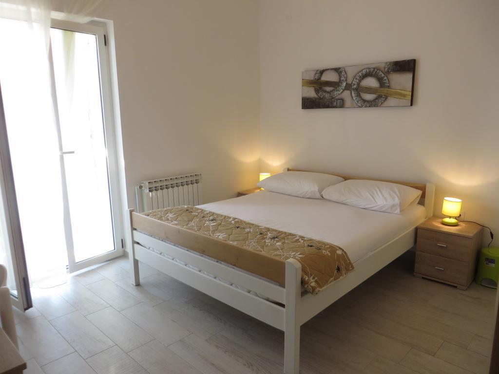 Antonija Apartments With Pool Biograd Na Moru Exterior foto