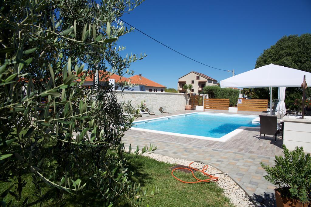 Antonija Apartments With Pool Biograd Na Moru Exterior foto